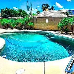 North At Your Fingertips Holiday home Phoenix