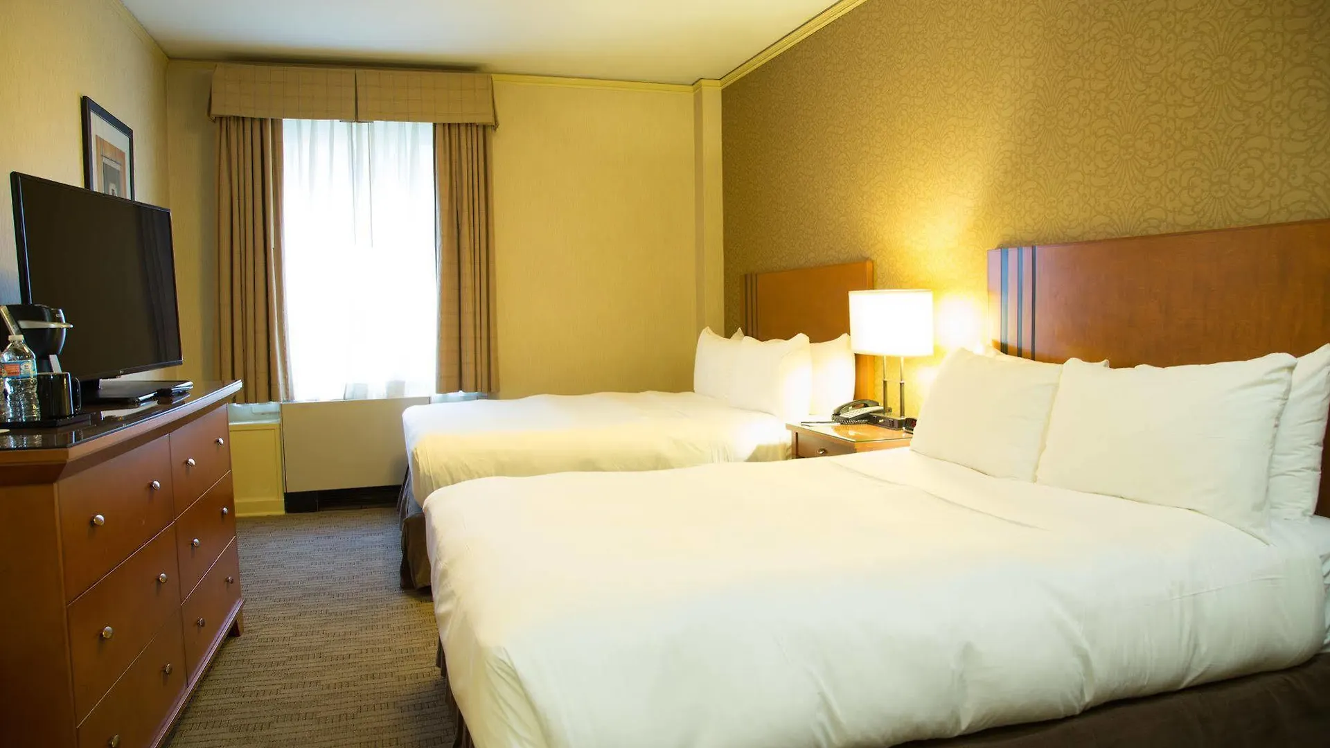 Executive Hotel Pacific Seattle
